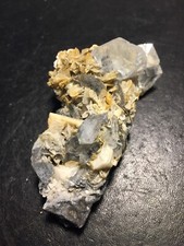 Beryll, Var. Goshenit,Muskovit, Xuebbaoding, Sichuan, China