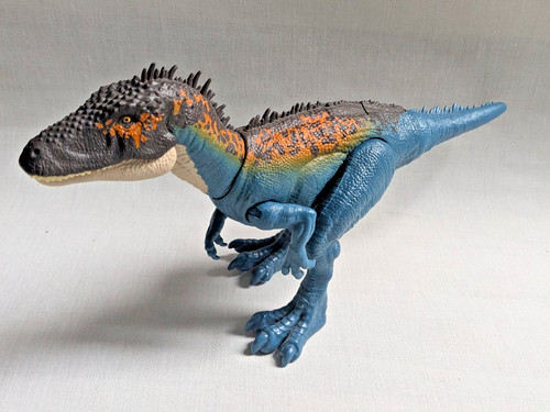 Jurassic world camp cretaceous - jurassic,