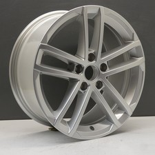 VOLKSWAGEN GOLF CURITIBA SILBER 17 ZOLL ALUFELGE FELGE 7,5J OEM 5G0601025AP8Z8 X1