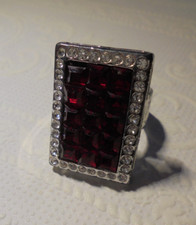 Senso di Donna Ring silberfarbend  rote Steinchen gestempelt/signiert Nr.1613