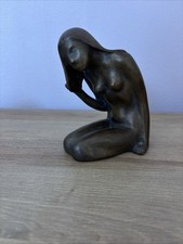 Bronzefigur „Weiblicher Akt