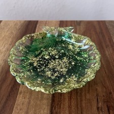 Handgefertigte Seifenschale in Muschelform aus Epoxidharz