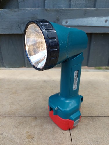 Makita taschenlampe ml120 - makita,