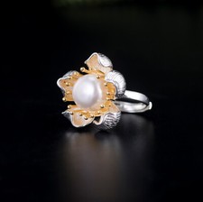 I04 Ring Blüte mit weißer