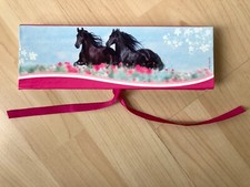 Federmappe / Stiftebox Pferde aus Pappe