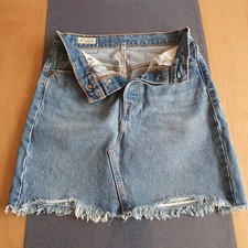 Levis Premium Jeansrock Gr.25 blau fast neuwertig gebraucht