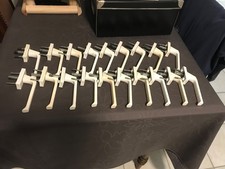 Fenstergriffe, lackiert, aus Metall