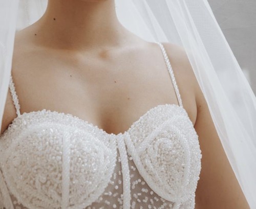 Brautkleid