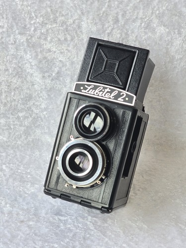 Lubitel kamera - 2,