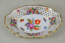 DURCHBRUCH PORZELLAN SCHALE MIT BLUMEN´BEMALUNG - SCHUMANN DRESDEN