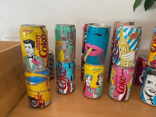 Coca cola cherrry coke dosen - coca,