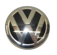 VW Passat 3G B8 VW Emblem vorne Radarabdeckung 3G0853601A