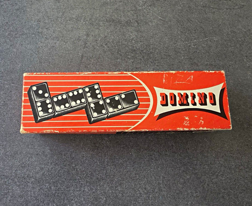 Vintage domino mit - vintage,