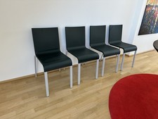 4x Vitra .03 Stuhl Dunkelgrün