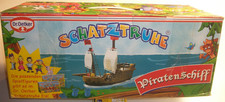 RAR!! DIORAMA  PIRATENSCHIFF zur Serie SCHATZTRUHE Eispiraten von DR. OETKER