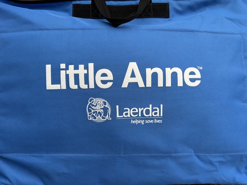 Little anne laerdal - anne,