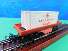 D22 Märklin H0 Güterwagen Unterbau 4achsig mit Container Air Canada