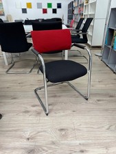 Dauphin - Konferenzstuhl / Freischwinger - Teo- Stoff  -  Schwarz / Rot - A825