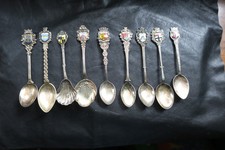 9 ältere Andenkenlöffel