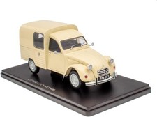 Citroen 2CV AKS400 1:24