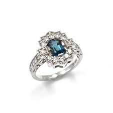 18kt Weißgold Ring IGI blauer