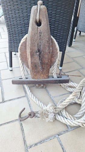 Antike holz umlenkrolle - antike,