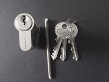 Essendia Sicherheitsschloss, mit 3 Schlüsseln, Schraube, ohne Verpackung, 60mm