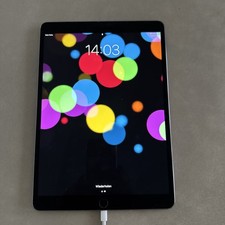 Apple iPad Pro 2. Gen 256GB, Wi-Fi + 4G (Vodafone), 10,5 Zoll - Silver