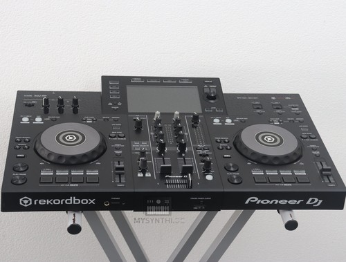 Pioneer xdj dj controller - pioneer,