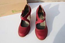 EL NATURALISTA Damen Pumps