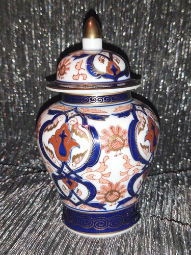 Japan imari vase deckelvase - japan,
