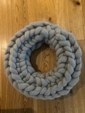 Schöner Wollkranz aus