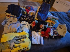 2€ Bekleidungspaket 45 Teile Junge Gr. 122