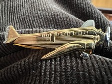 Krawattenklammer Tante JU, JU