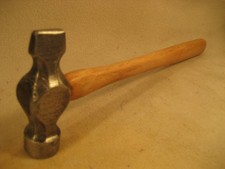 alter Hammer aus England - WER