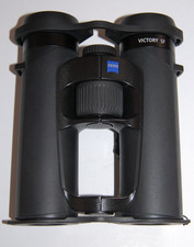 ZEISS  Victory 8x32 SF  mit