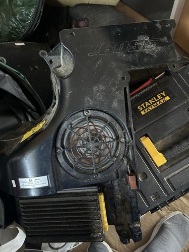 Alfa romeo 147 bose subwoofer - alfa,