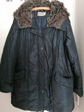 Damen Winterjacke 46 Schwarz Gebraucht. Guter Zustand. DESIGNERS