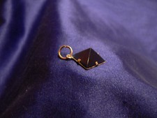 Pyramide Achat Anhänger