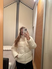 Neuwertige weiß/creme-farbige