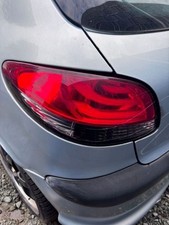 Rückleuchte links LED PEUGEOT 206 SCHRÄGHECK (2A/C) 1.6 16V