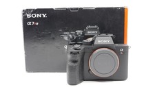 Sony Alpha 7R IV - nur 3.422 Auslösungen- 61 MP, 4K Mark 4 M4 7 A7R OVP English!
