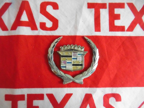 Emblem cadillac metall - us,
