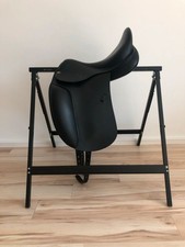 Neuwertiger Cobra Dressursattel 17,5'