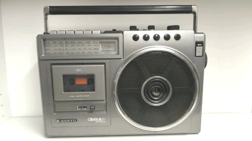 Boombox sanyo 2448k leer - m,