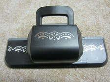 1 großer Bordüren-Stanzer, klappbar, sehr guter Zustand