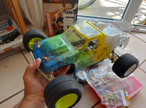 Associated rc10t years - 60,
