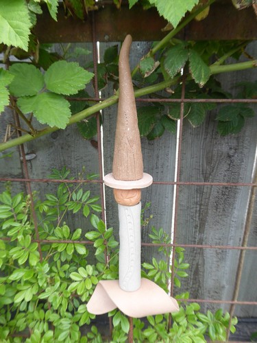 Stele mit keramik teilen - stele, keramik-teilen