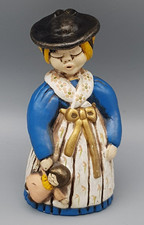 THUN älterer Frau im Trachtenkleid mit Puppe ca. 13,5 cm hoch gut