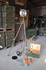 BW Signalleuchte Scheinwerfer DOMINIT W262 Stativ Lampe (60er Jahre Bundeswehr)